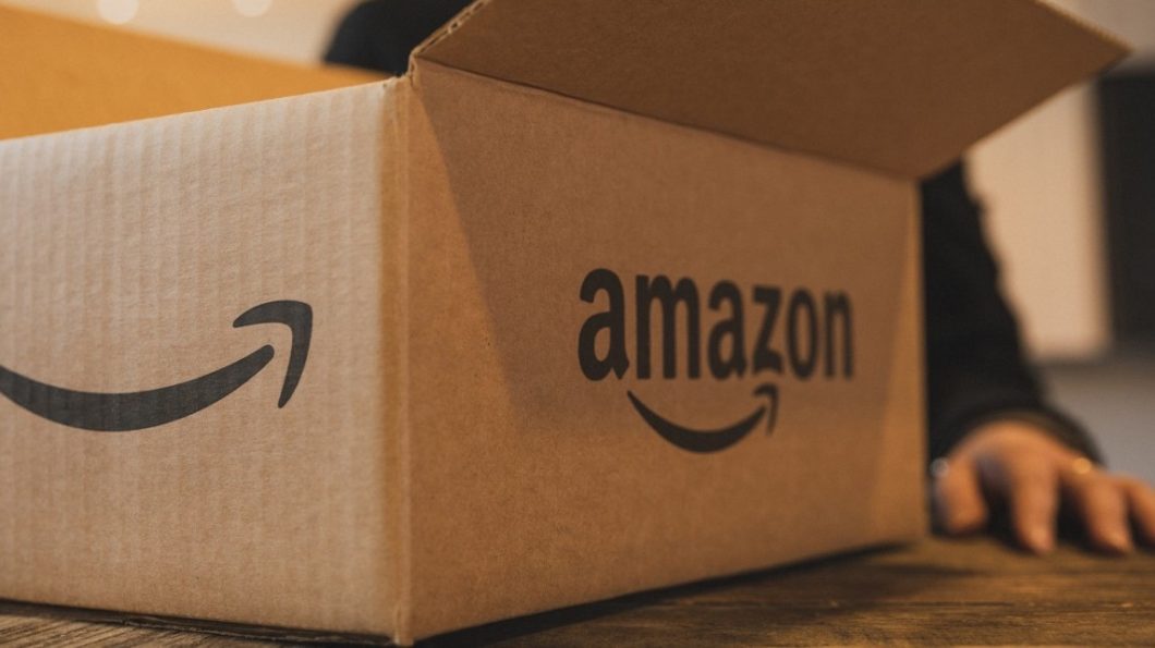 Amazon decide retomar trabalho 100% presencial no Brasil