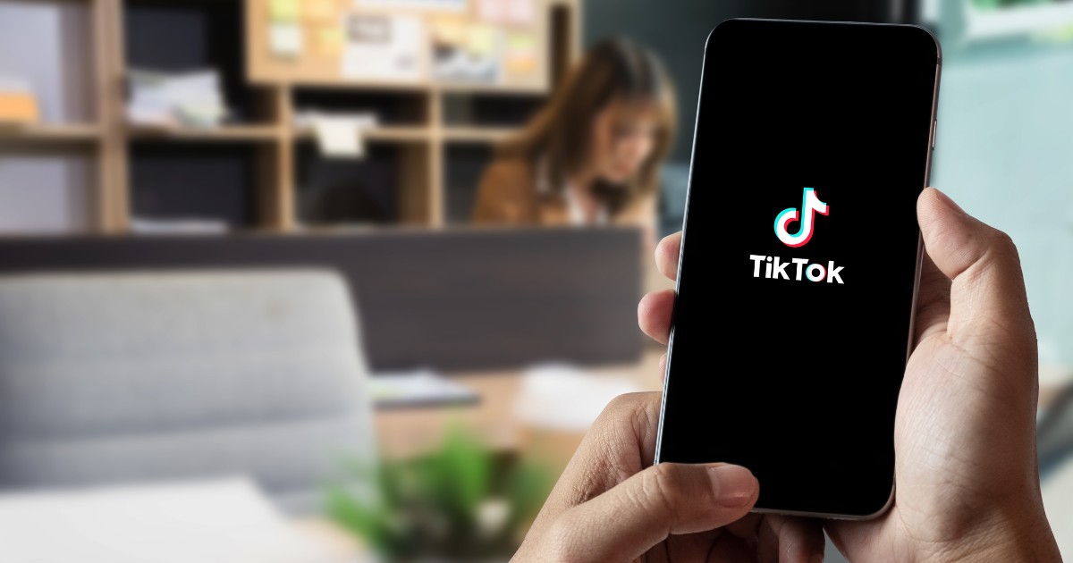 União Europeia acusa TikTok de violar legislação e ameaça multa de até US$ 10 bilhões