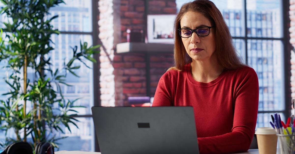 Apenas 20% das contratações em TI no Brasil são mulheres, aponta novo es