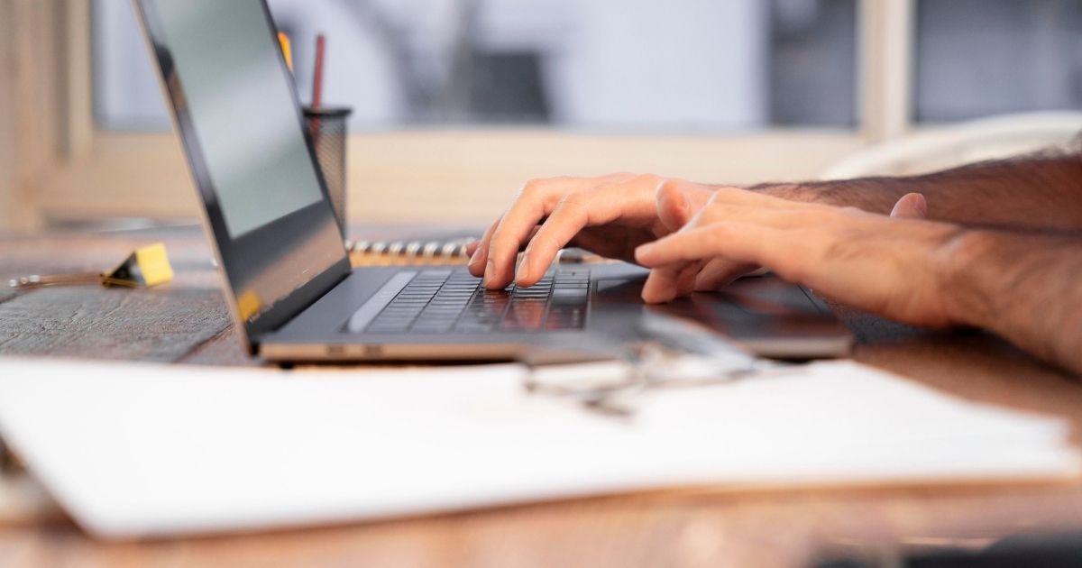 IA deve afetar 1 em cada 4 empregos, projeta OIT; saiba quais