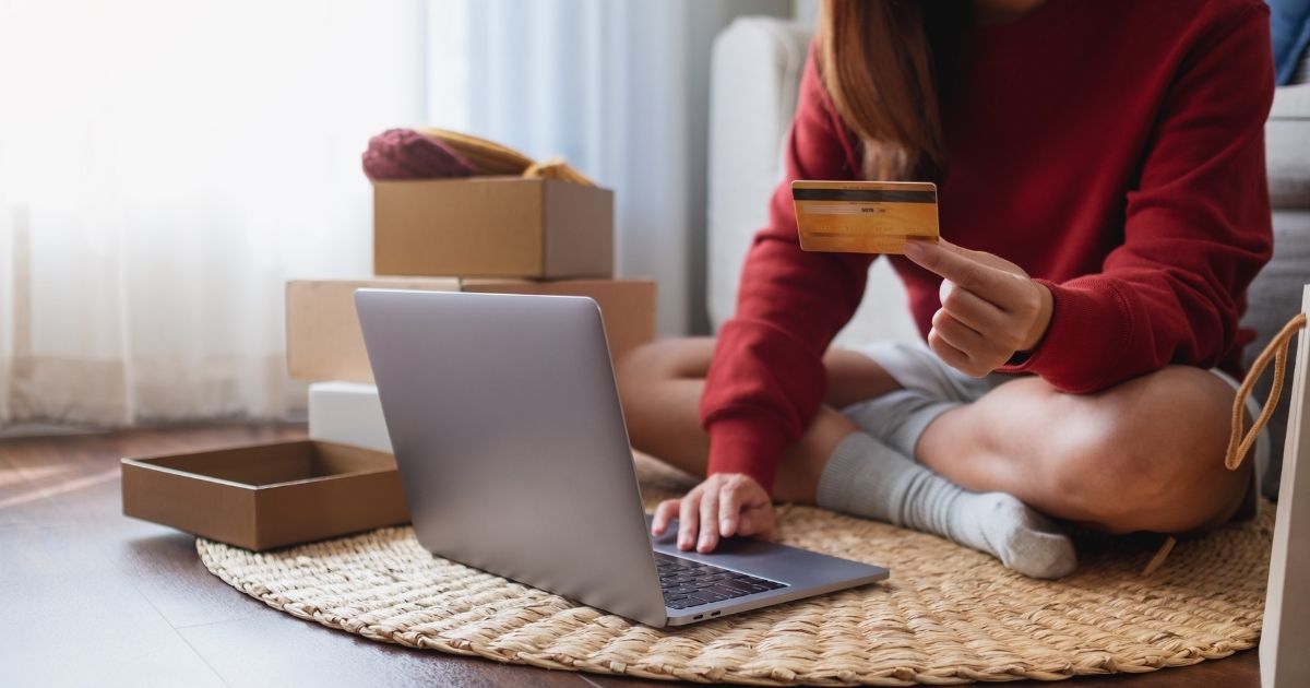 TikTok lança plataforma de compras no Brasil, com sistema de vendas com vídeos
