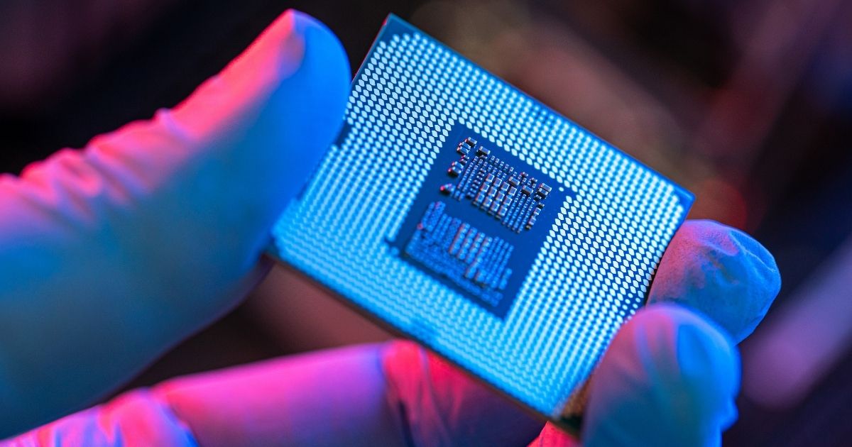 Mercado de chips de IA deve atingir valor recorde de US$ 100 bi até 2026