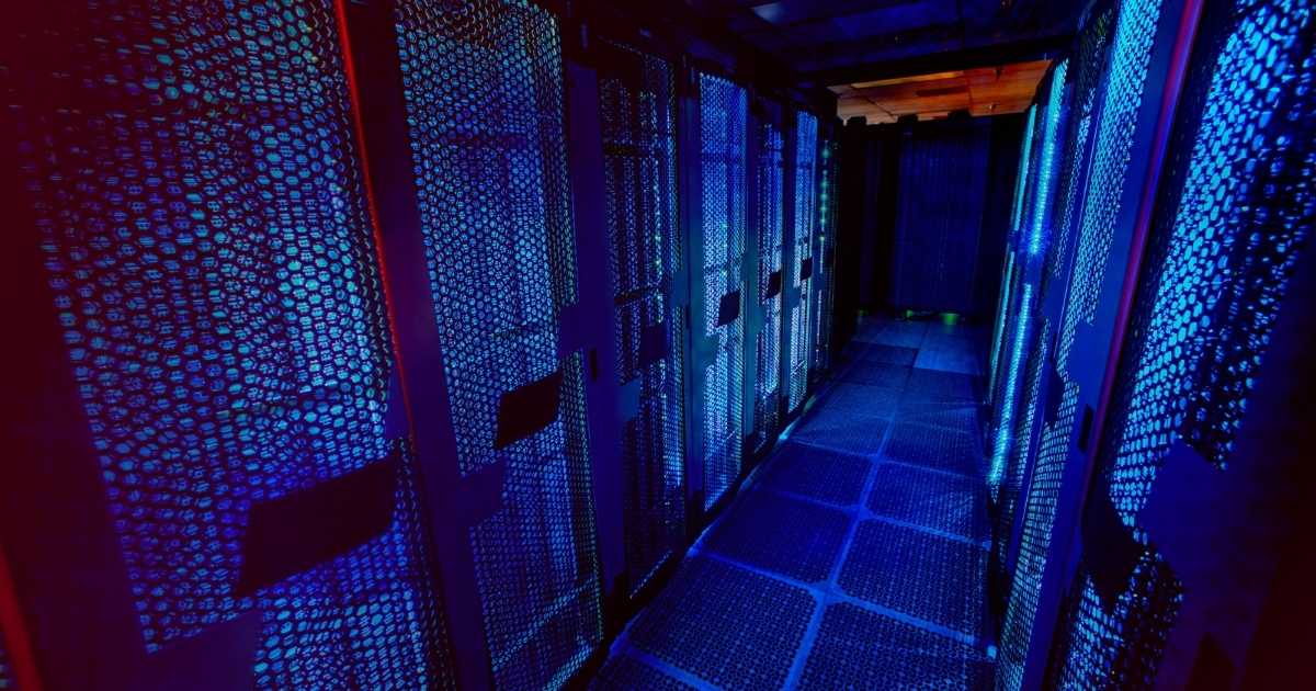 Data centers pressionam demanda global por energia, que deve aumentar 16% ao ano