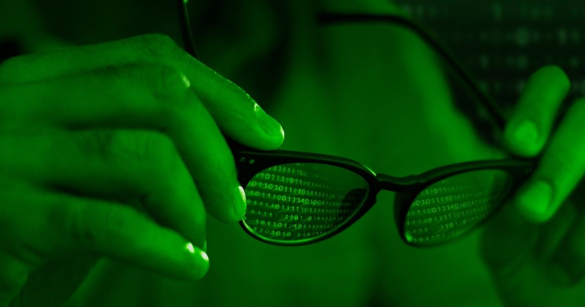 IAs fazem ameaças para reter usuários e aumentar lucros
