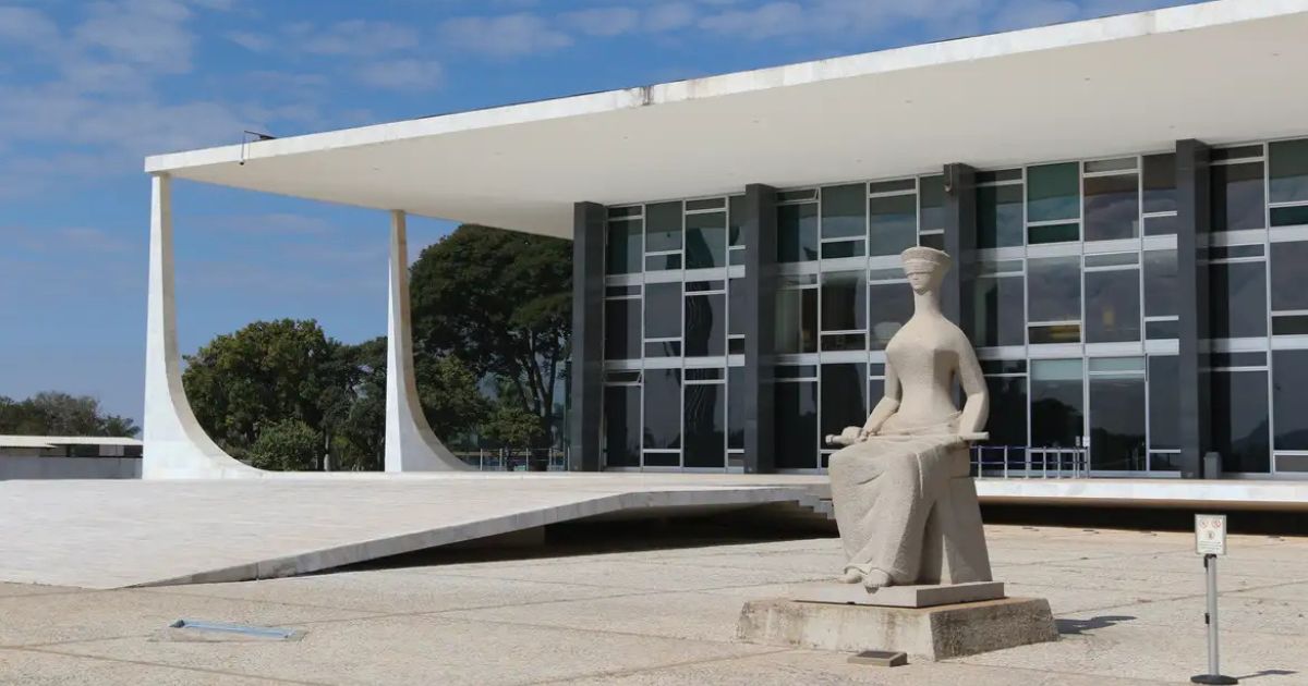 STF forma maioria para responsabilizar redes por postagens de usuários