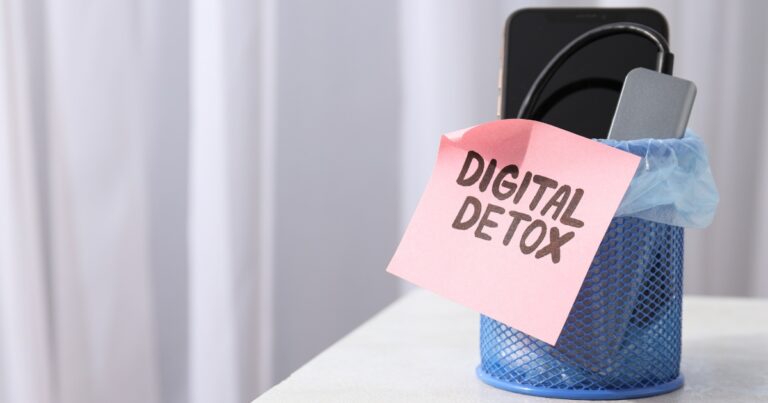 'Detox' digital propõe menos tempo de tela e mais qualidade de vida