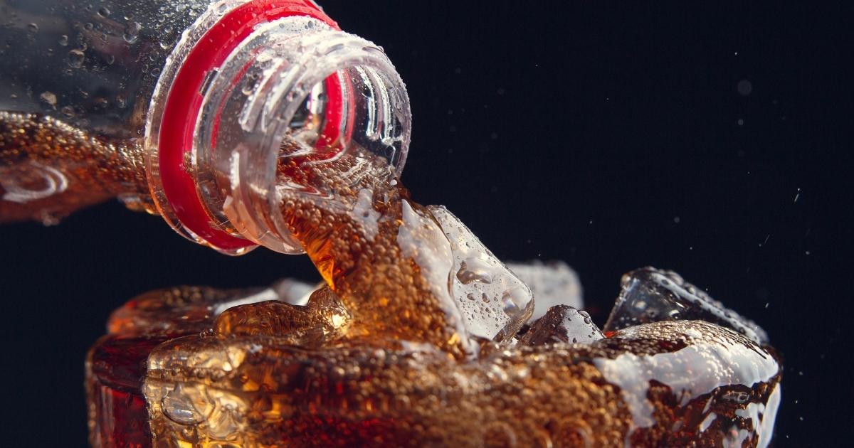 Donald Trump anuncia que Coca-Cola mudará receita por sua causa