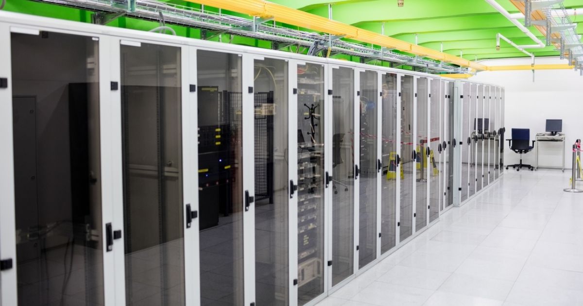 Data centers de IA causam impacto consumindo recursos onde se instalam