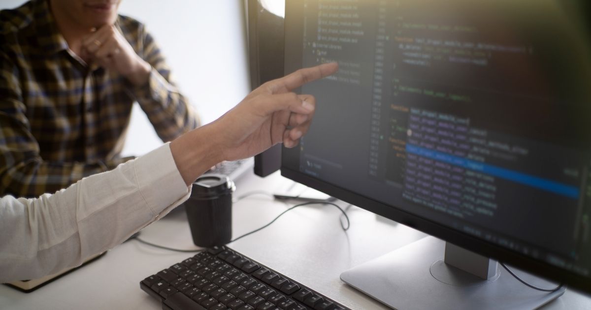 Empresa terá que pagar R$ 1,5 milhão a analista por criação de software