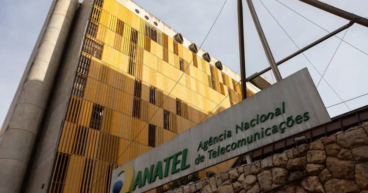 Anatel desmantela rede ilegal de produção de jammers em SP