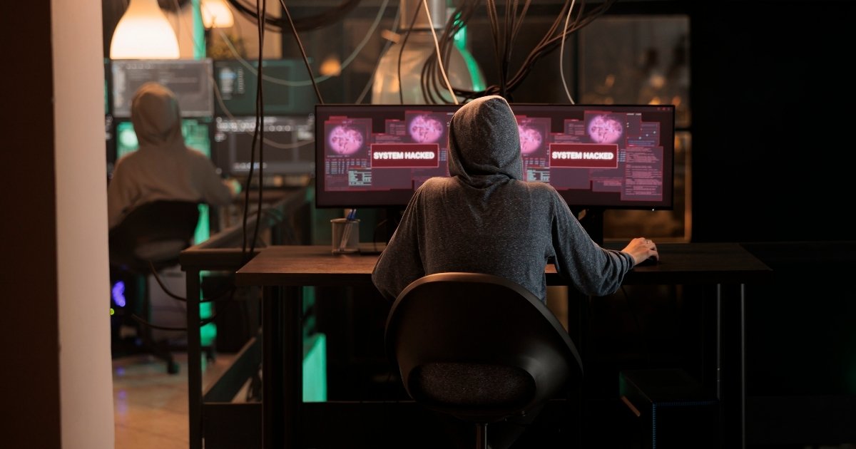 hackers-exploram-servidores-windows-manipular-buscas-google