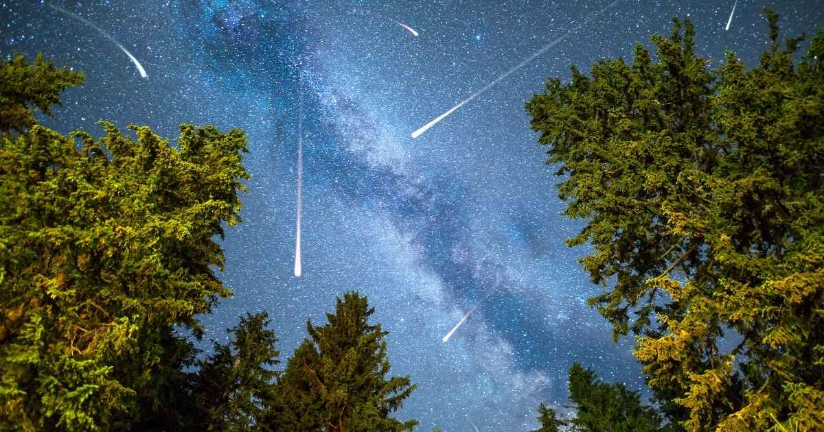 Céu do Brasil terá chuva de meteoros e passagem do 3I/ATLAS em novembro