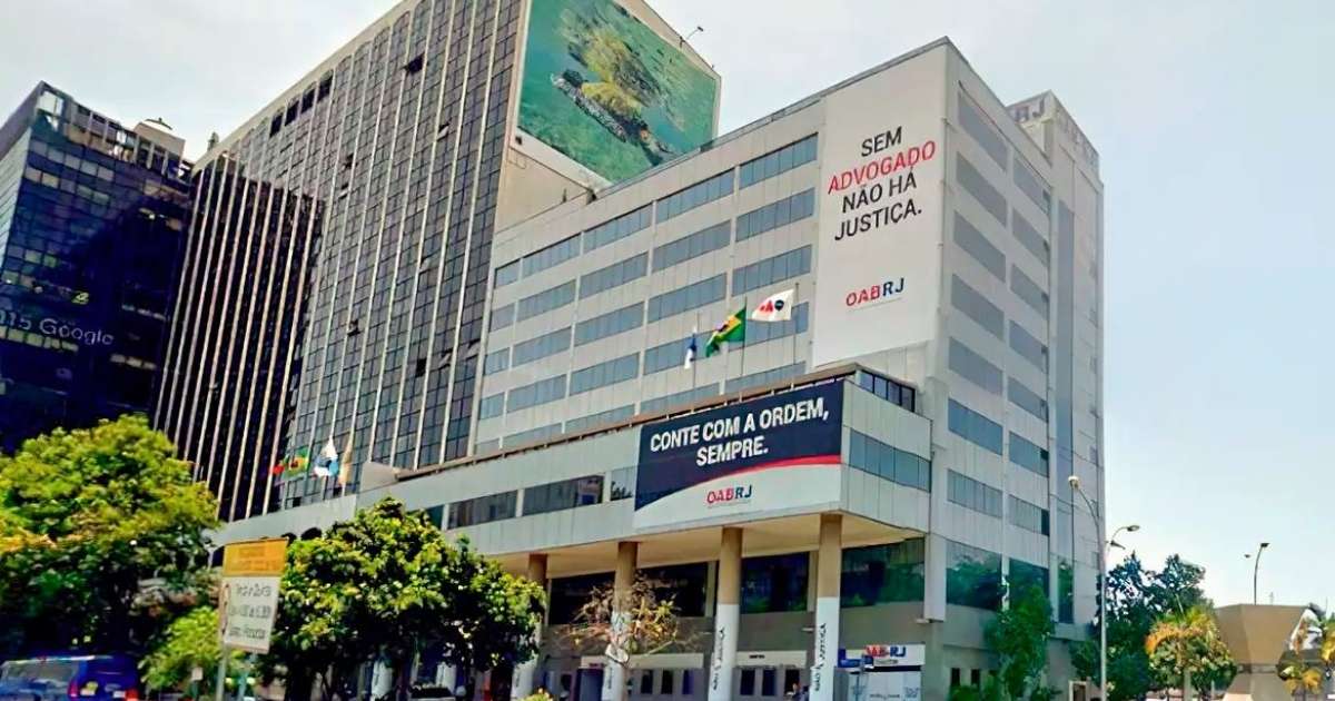 OAB-RJ entra com ação contra Meta por falha de segurança no WhatsApp