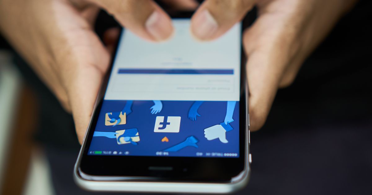 Documentos revelam que 10% da receita da Meta vem de golpes e produtos ilegais