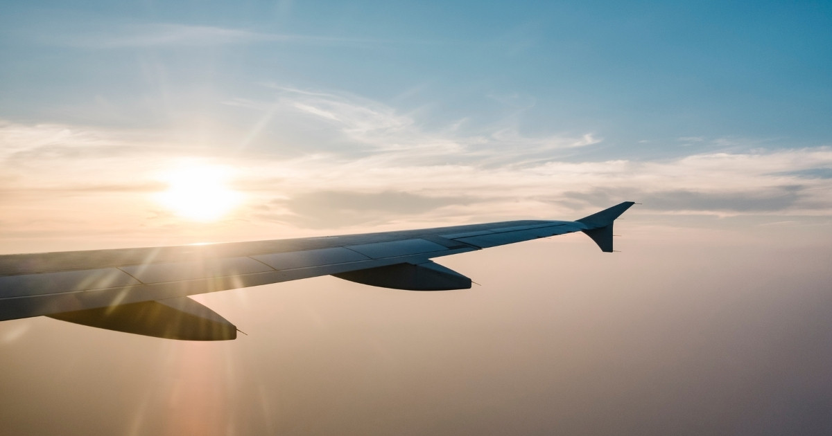 por-que-avioes-ainda-operam-com-sistemas-anos-90