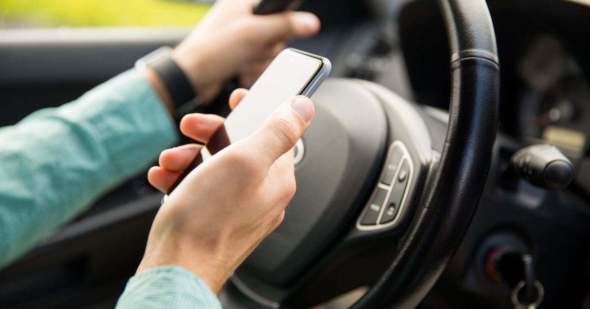 Funcionários da Uber podem ‘ensaiar’ reuniões com CEO com clone virtual da IA