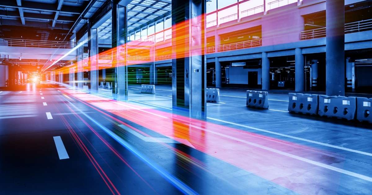 Curitiba avalia expandir estações autônomas com portas tecnológicas