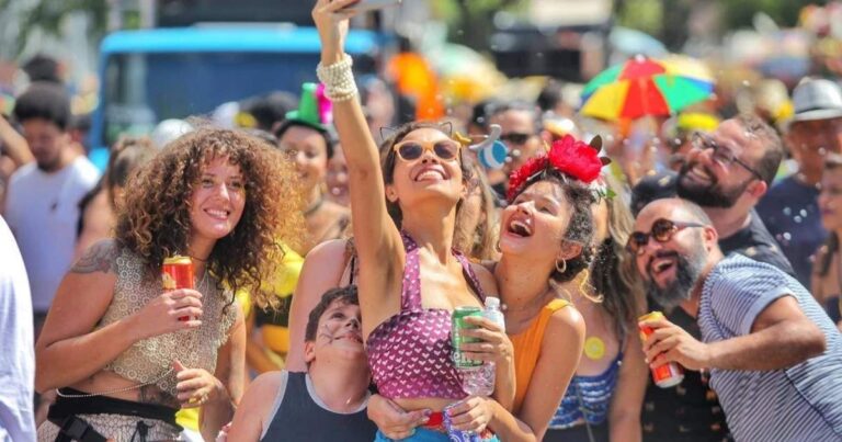 veja-como-aproveitar-o-carnaval-sem-prejudicar-a-imagem-profissional
