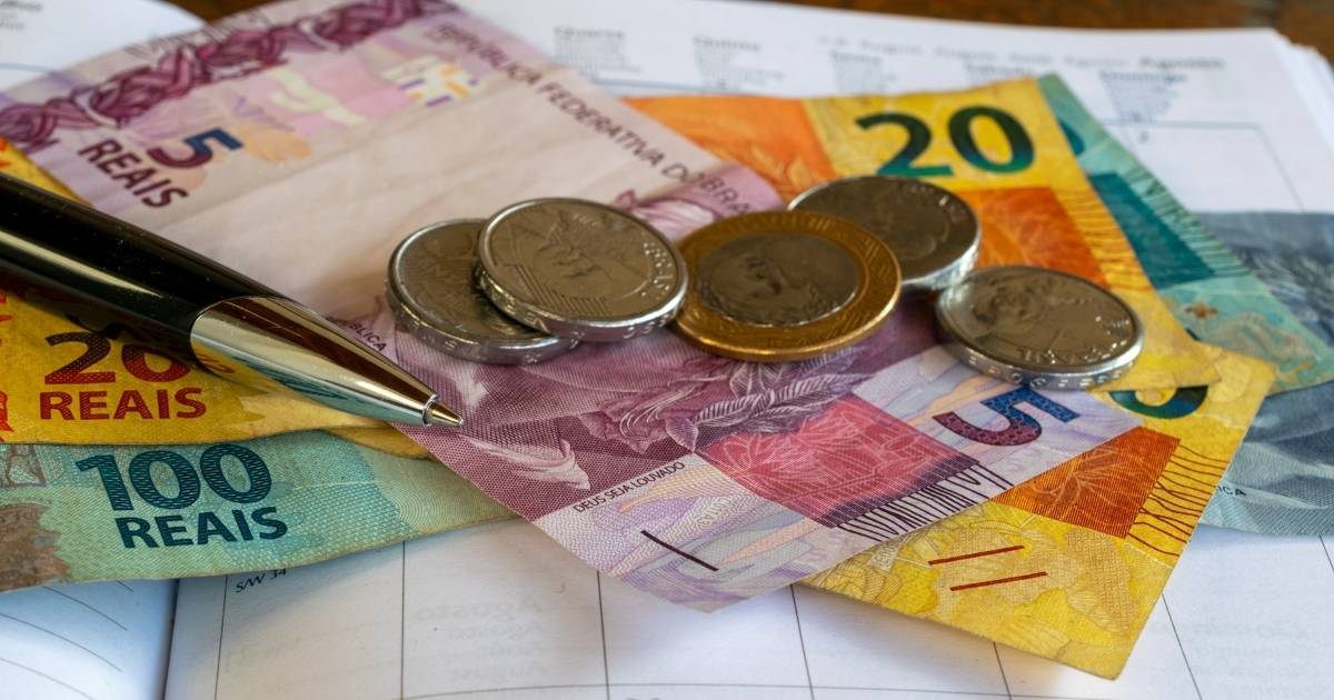 Primeiro dia de declaração do IR 2026 tem falhas no sistema e na pré-preenchida