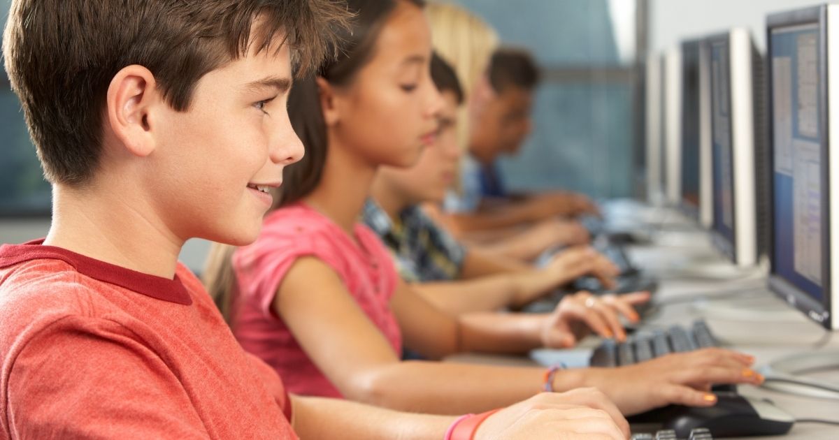 enec-inclusao-digital-chega-99-mil-instituicoes