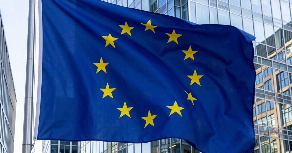 Comissão Europeia anuncia app para limitar menores nas redes