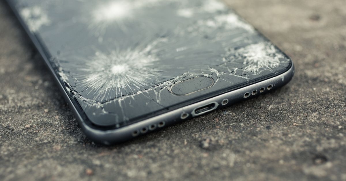 Brasil cria base para bloquear celulares roubados mais rápido