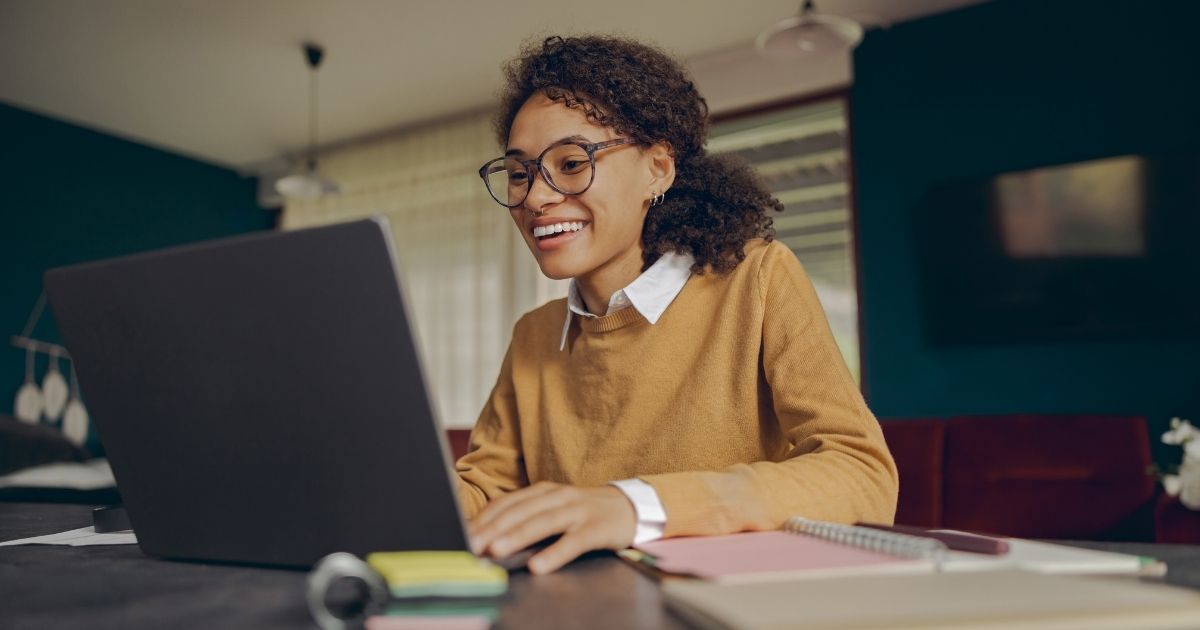 Senado aprova PL que reconhece estágio como experiência profissional