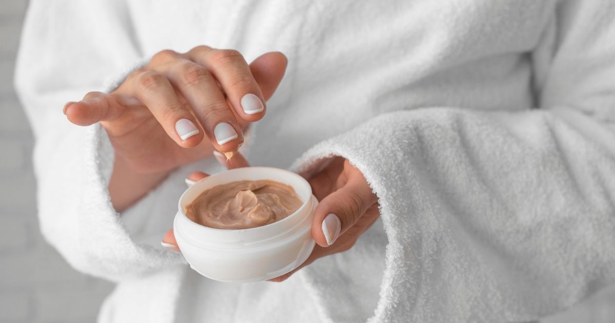 Pesquisadores do Paraná criam sérum cosmético com proteína da seda