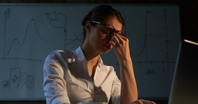 Saúde mental no trabalho: lições da Copa para enfrentar a cobrança diária