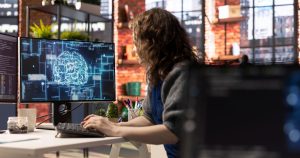 Empresa desenvolve IA para estimular atenção e desempenho no trabalho