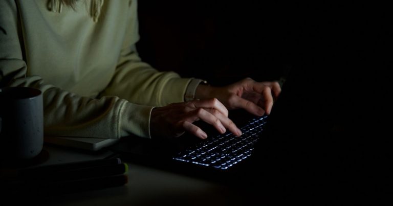 Golpes financeiros aumentam quase 200% durante as férias de meio de ano