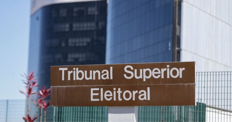 Plataformas digitais e TSE unem esforços contra manipulação por IA durante as eleições