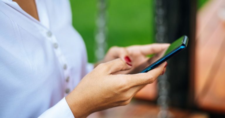 Cobrança por mensagens no WhatsApp Business entra em vigor em outubro