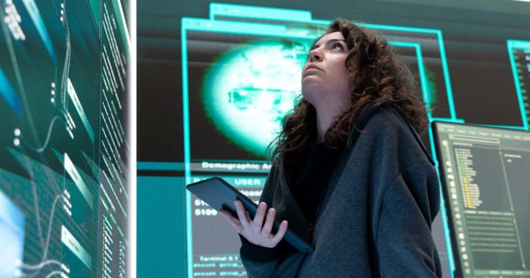 Ataques feitos com IA devem liderar riscos à privacidade até 2029, projeta consultoria