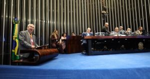 Presidente da CSB defende fim da escala 6×1 em audiência no Senado