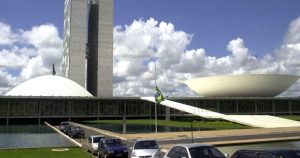 Fim da escala 6×1: PEC pode ser votada no Senado na semana que vem