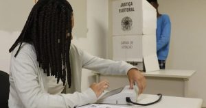 Mesário tem direito a folga? Saiba as regras para trabalhadores nas eleições 2026