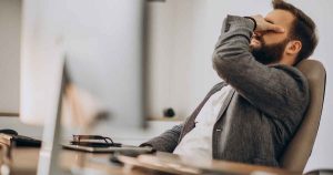 Volta ao presencial prejudica cidades do interior e faz trabalhadores pensarem em mudança de emprego