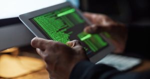 Empresas enfrentam dificuldades para controlar riscos de agentes de IA
