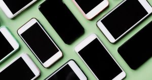 Mercado mundial de smartphones registra maior queda trimestral já observada